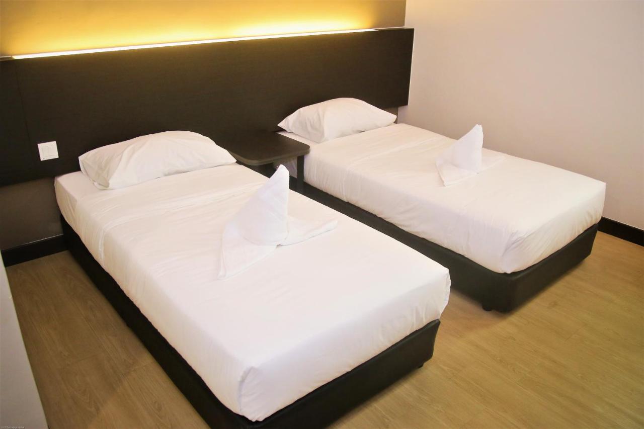 Padi Padi Hotel Kangar Exterior photo